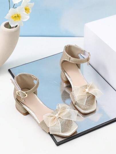 1 Pair 2026 Children's Princess Style Chunky Heel Sandals, Also Available In Adult Size. Features: Glitter Material Upper, Mesh Bow Decor, Sweet & Dreamy Style; Open Toe Design + Ankle Strap