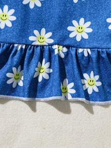 Vestido para mascotas con efecto de mezclilla, con estampado floral de margaritas sonrientes y volantes en el bajo, para gatos y perros - Azul - Ver 6