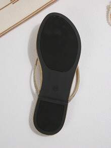 Sandalias minimalistas de punta redonda con diamante de imitación, diseño versátil y cómodo adecuado para la playa y los viajes - Dorado - Ver 6