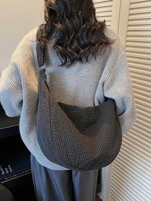 Japanese Style Crescent Moon Shaped Large Capacity Niche Retro Nylon Crossbody Bag, Casual Commuter Wide Strap Dumpling Bag, Student Plaid Shoulder Bag - Black - View 5