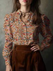 Camisa con botones y mangas con volantes con estampado floral diminuto en todo el diseño, ideal para vacaciones y primavera - Albaricoque - Ver 3