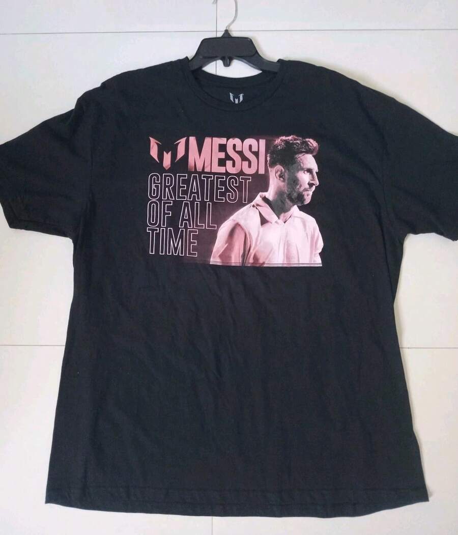 New MESSIs T-Shirt Graphic Lionels Messis Text MESSIs GREATEST Soccer Inters MIAMIs FC - Black - View 1