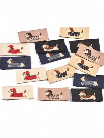 50个40x19毫米混色简约长方形标签，绣有腊肠犬图案，适用于服装、背包装饰、缝纫配件、手工材料