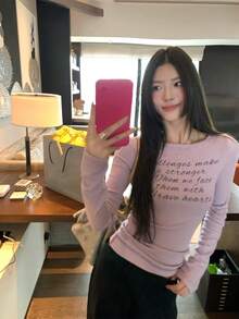 Casual Round Neck T-Shirt With English Letter Print, Fitted Silhouette, New Style Top - Purple - View 1