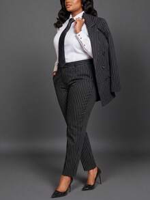 Bộ vest nữ kẻ sọc, có ve áo, tay dài, kiểu cài khuy hai hàng, phong cách công sở thường ngày, tối giản và hiệu quả, trang phục công sở thoải mái. - Nhiều màu - Xem 5