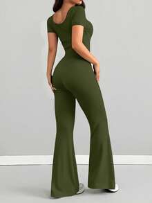 AITYI Studio 女士连体裤，修身剪裁，休闲 U 领纯色时尚性感舒适修身，适合户外运动，百搭实用，适合毕业典礼、新年、情人节、春夏等场合穿着。弹力针织短袖喇叭裤连体裤。 - 軍綠色 - 查看 3