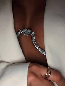 Collar personalizado con incrustaciones de diamantes; Conjunto de accesorios de fiesta de moda; Cadena corporal con colgante de mariposa sexy - Multicolor - Ver 2