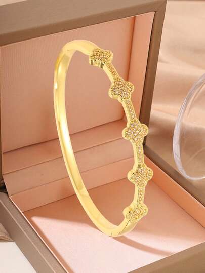 1pc Fashionable Bracelet, Featuring Unique Design, Suitable For Daily Wear And Social Activities, A Refined Choice For Everyday Wear Or As A Gift