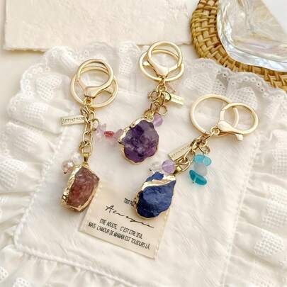 1pc 2026 Trending Asymmetrical Natural Rose Quartz & Amethyst Gemstone Keychain, Unique Lucky Crystal Pendant, Commemorative Gift For Students, Couples, Perfect For Holidays, Birthdays, Valentine's Day