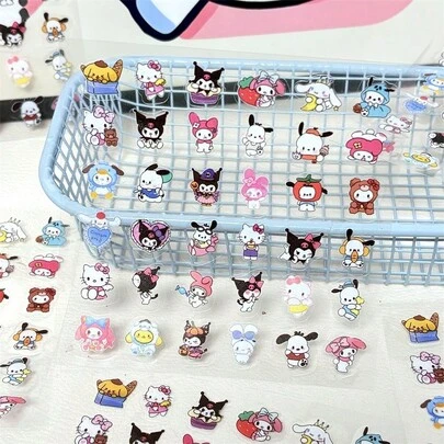  (Autorizado) Pegatinas transparentes de PVC a prueba de agua con dibujos animados de Sanrio en miniatura, pegatinas decorativas hechas a mano para diarios, tazas de agua, Kuromi, Melody, Hello Kitty y Yugui Dog Guka, para cuentas hechas a mano de estudiantes