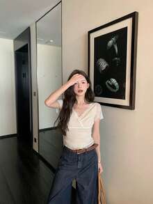 Áo ren cổ chữ V thắt eo, thiết kế mới, ôm sát, thanh lịch, đa năng dành cho nữ. - Màu be - Xem 3