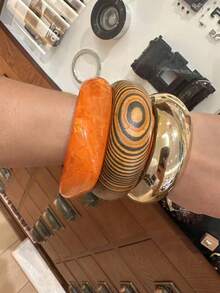 1 件新款时尚简约夸张不对称几何方形树脂手链，琥珀色和橙色扎染双色，可堆叠木质手链，适合日常、度假、派对场合（木质手链采用纯天然颗粒制成，内径约为 58-60 毫米，购买前请仔细检查尺寸，尺寸问题不接受退货） - 彩色 - 查看 19