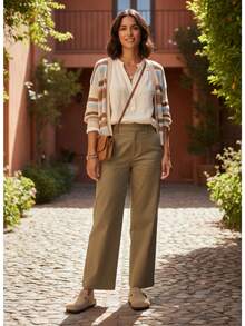Zuecos  unisex de punta cerrada Ponte un par y siente la tranquilidad al instante, con ese toque de pereza que amas. Perfectos para ir al trabajo, dar un paseo o lucir en tus looks de primavera y verano. Los zuecos  para mujer que co - Caqui - Ver 4