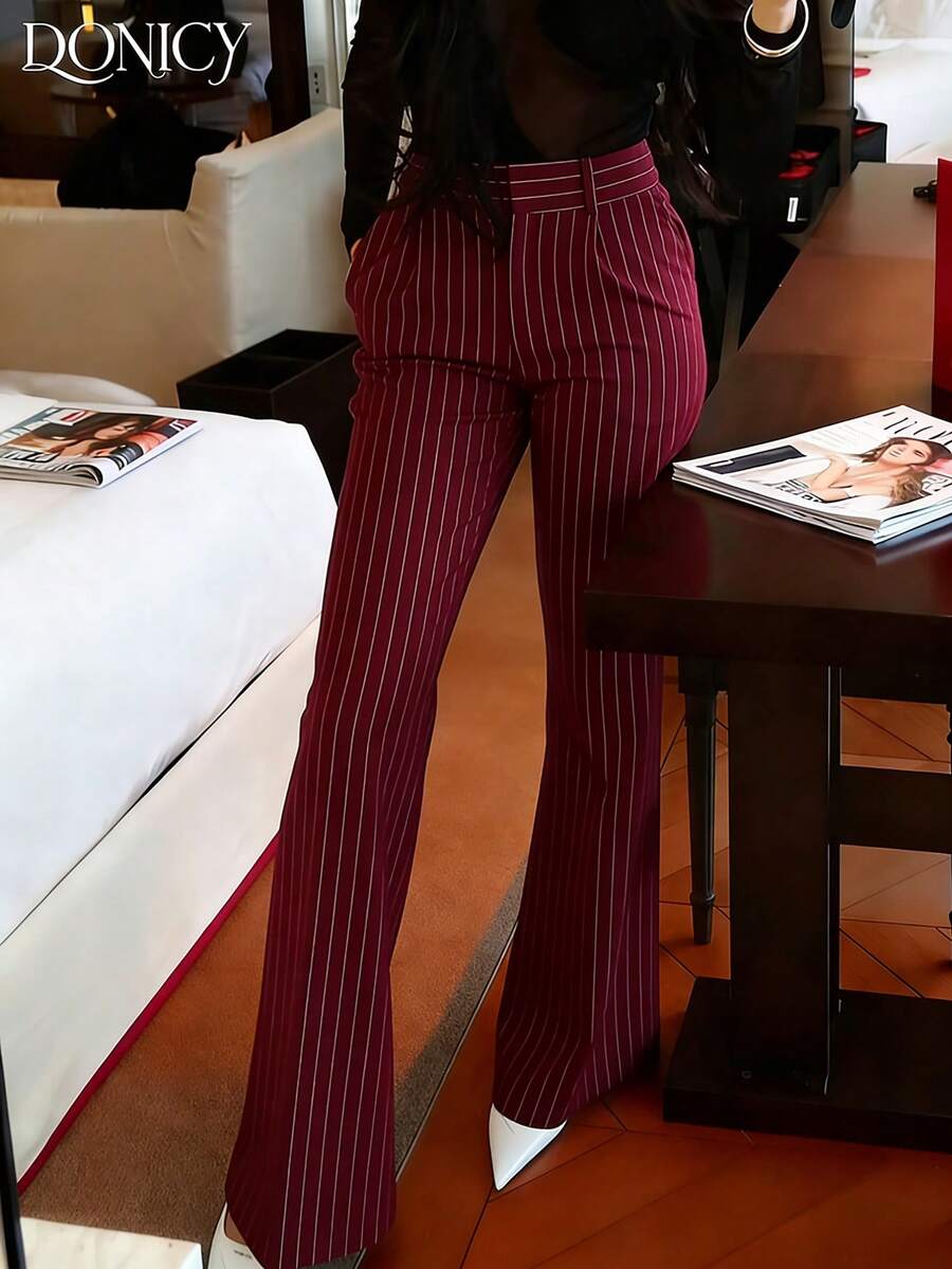女款高腰喇叭西裝長褲,純白色前褶皺前後口袋優雅商務長褲 - 酒紅色 - 查看 1