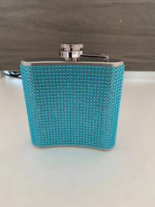 1pc 180ml/6oz Creative Stainless Steel Rhinestone Liquor Flask With Funnel, Portable Mini Whiskey Flask With Leak-Proof Metal Screw Cap, Suitable For Holiday Gifts - الأزرق - مشاهدة 5
