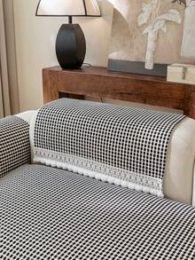 1 Stück romantische Quasten Sofa Abdeckung, warm, weich und hautfreundlich, rutschfeste Rückseite, maschinenwaschbar, farbecht, Feiertags-Dekoration, geeignet für 1/2/3/4-Sitzer Sofa Armlehne & Rückenlehne Abdeckung, ganzjährig verwendbar - Schwarz - Übersicht 8