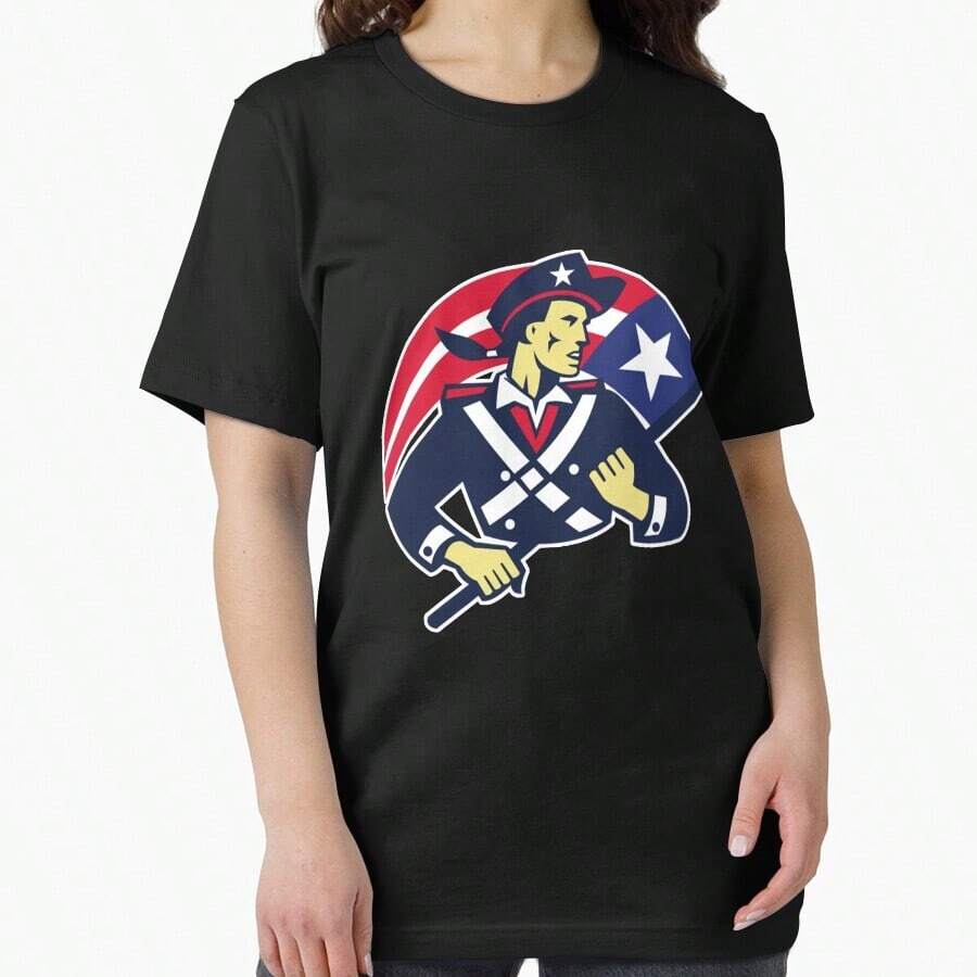 Patriot Emblem Essential T-Shirt - Negro - Ver 1