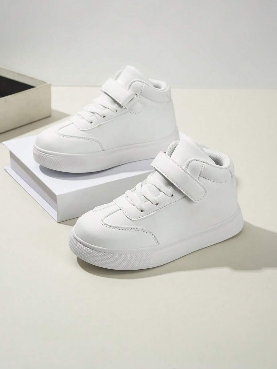 Modische hochwertige Kinder Freizeitschuhe Einfarbig, Softsohlenkonstruktion rutschfest und abriebfest, mit Klettverschluss leicht an- und ausziehbar, Unisex Schulschuhe