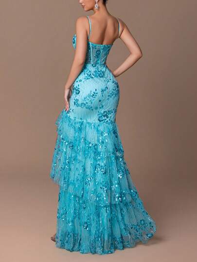 Faeriesty 这款优雅的美人鱼晚礼服饰有珍珠、亮片和花卉刺绣，后背拉链设计，高开衩剪裁，适合正式场合——非常适合婚礼招待会、黑领结晚宴、红毯活动、慈善晚会和颁奖典礼。