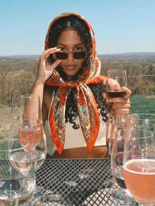 1件波西米亚风奢华花卉佩斯利印花女士方巾，多功能围巾/披肩，适合春夏休闲及户外穿着 - 紅色 - 查看 3