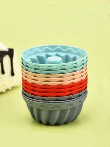 12个装硅胶南瓜玛芬杯模具，慕斯巧克力蛋糕布丁果冻模具，小型烘焙工具。家用蒸烤不粘圆形硅胶烤盘。硅胶蛋糕模具，带凹槽硅胶模具，DIY烘焙蛋糕模具，适用于蛋糕、果冻、面包、巧克力、果酱等。 - 彩色 - 查看 12