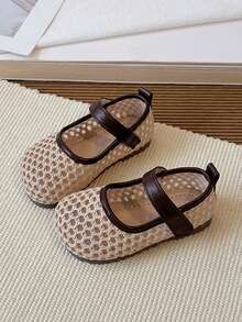 1 Pair Girls Spring New Hollow Breathable Mary Jane Flat Shoes, Suitable For Daily Wear In Spring And Summer - Brown - View 5