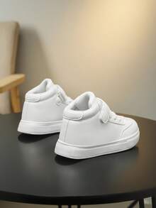 Modische hochwertige Kinder Freizeitschuhe Einfarbig, Softsohlenkonstruktion rutschfest und abriebfest, mit Klettverschluss leicht an- und ausziehbar, Unisex Schulschuhe - Weiss - Übersicht 9