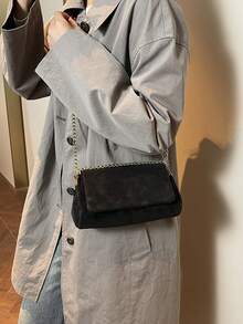 New Autumn/Winter Solid Color Suede Simple Shoulder Bag, Classic Versatile Flap Gold Chain Crossbody Bag For Women, Suitable For Shopping, Wallet, Young Ladies, College Students, Newlyweds, Office Workers. Ideal For Office, School, Work, Business, Commuting, Outdoor Activities, Travel, Going Out And Other Occasions. - Black - View 5