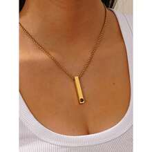 1PC Customized Couple Projection Necklace, Stainless Steel Long Projection Photo Necklace, Engraved Name Projection Necklace, Personalized Men's Square Pearl Chain Long Necklace, Gift For Couples With Name Necklaces, Customized Photo + Name Necklace - Multicolor - View 5