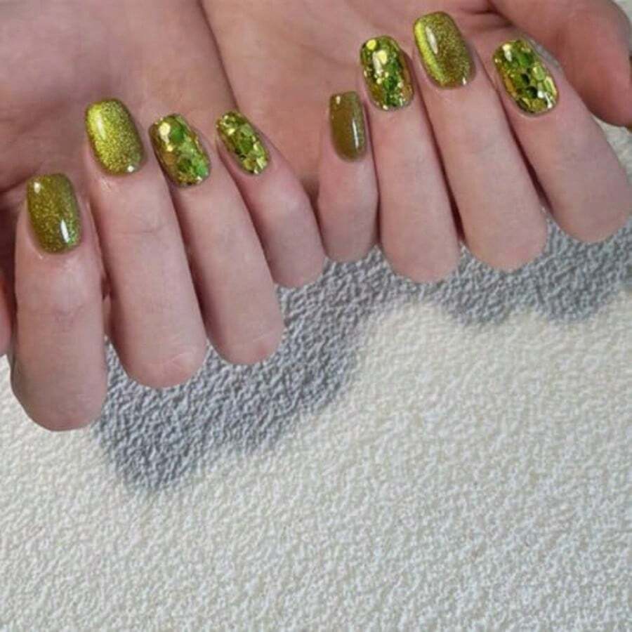 Avocado Green Cat Eye Pr On Nails Short Square Magnetic Gel Green Holographic Sequin Glitter Fake Nails Glossy Reusable Winter Halloween Natural Full Cover Glue On Nails For Women - AvocadoGreen - Xem 1