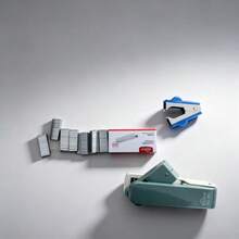 1 Set de clips de papel y grapadora en colores pastel. Grapadora giratoria para una operación conveniente y rápida. Adecuado para uso en la oficina o la escuela. - A-1 - Ver 9