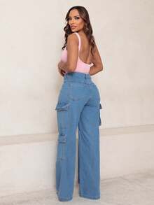 Calça Wide Leg Feminina Cargo Cintura Alta 3 Bolsos Laterais Larga Casual Elegante  Clean Girl - Lavagem Média - Visão 2