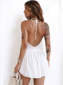 Conjunto Shorts Saia Feminino com Blusa Decote V Look Moderno e Confortável - Branco - Visão 3
