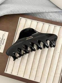 2个/1个 女士 4.44英寸/11.3厘米 黑色/棕色 新月形大号轻便塑料发夹，时尚百搭高端优雅简约纯色发爪，适合日常外出、休闲、派对、通勤、度假、扎马尾辫、盘发、洗脸、化妆、搭配服装的配饰度假发爪夹 - 彩色 - 查看 5