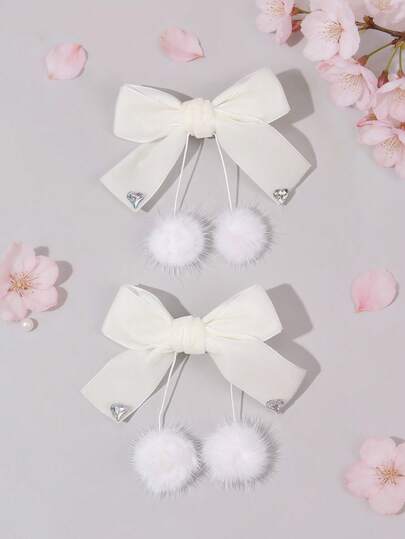 2个米色蝴蝶结发夹，白色绒球装饰，心形水钻鳄鱼夹，优雅可爱，适合日常、节日、派对等场合，青少年发饰