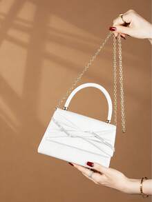 REMANLAND 这款优雅时尚的蝴蝶结手拿包，奢华迷人，优雅精致，适合女性出席派对和婚礼，也适合女孩、女士、大学生、年轻职业女性和上班族。这款手拿包是派对、舞会和婚宴的理想之选，也是送给女性的完美礼物。 - 白色 - 查看 3