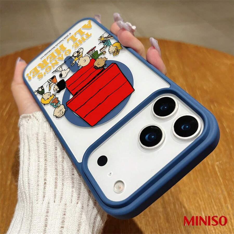 Miniso Peanuts The Gang's All Here Group Design Phone Case Transparent Magnetic Shockproof Case Suitable For Iphone 17 Pro Max/17 Pro/17 Air/17/16/15/14/13/12/11/X/XS Pro/Pro Max Series Iphone 17 Pro Max Case Iphone 17 Pro Case Iphone 17 Case Stocking Stuffers The Girlfriend The Chosen Early Fall Fashion - 藍色 - 查看 1