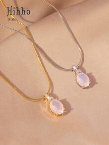 Hihho 1件椭圆形粉色吊坠项链，温柔优雅，柔和的粉色水钻与硬朗的金属链形成对比，适合日常通勤、约会、轻度聚会等多种场合。 - 項鍊 - 查看 6