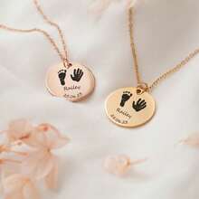 Custom Engraved Handprint And Footprint Stainless Steel Pendant Necklace, Round Pendant, Customizable With Name And Date, A Heartwarming Family Gift, Suitable As A Gift For Birthdays, Christmas, Mother's Day, And Father's Day - Multicolor - View 4