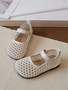 1 Pair Girls' Spring New Hollow Breathable Mary Jane Flat Shoes, Suitable For Daily Wear In Spring And Summer - Beige - View 7