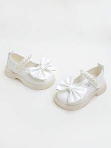1 Pair New Minimalist Princess Style Pearl Bow Solid Color Flat Shoes For Kids, Suitable For Performance, All Seasons - Beige - View 4