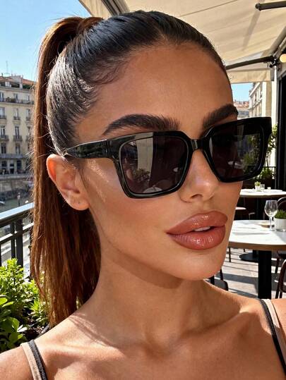 1 Pair Unisex Square Black Fashion Glasses, Suitable For Women's Outings, Parties, Street Photography And Other Occasions, An Ideal Gift And Fashion Accessory