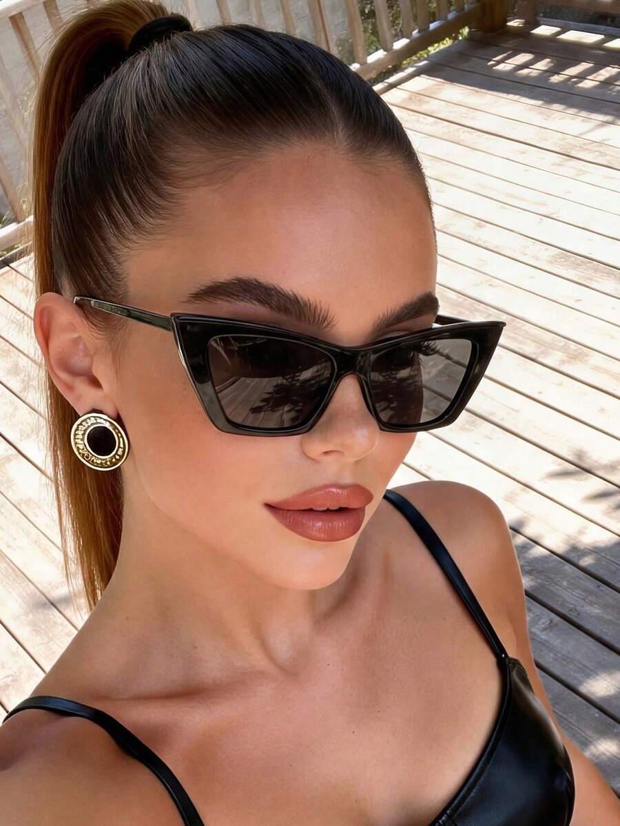 1 Pair Women's Cat Eye PC Frame Solid Color Fashion Glasses For Daily Wear - Black - View 1
