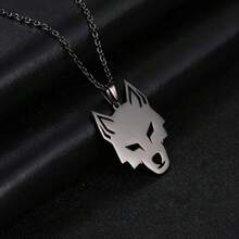 Collar con colgante de "Cabeza de Lobo" minimalista de acero inoxidable | Estilo hip-hop europeo y americano | Accesorio | Resistente al agua y a la decoloración - Negro - Ver 2