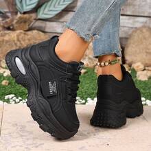 字母印花运动系带网眼拼接休闲百搭女式坡跟运动鞋 - 黑色 - 查看 2