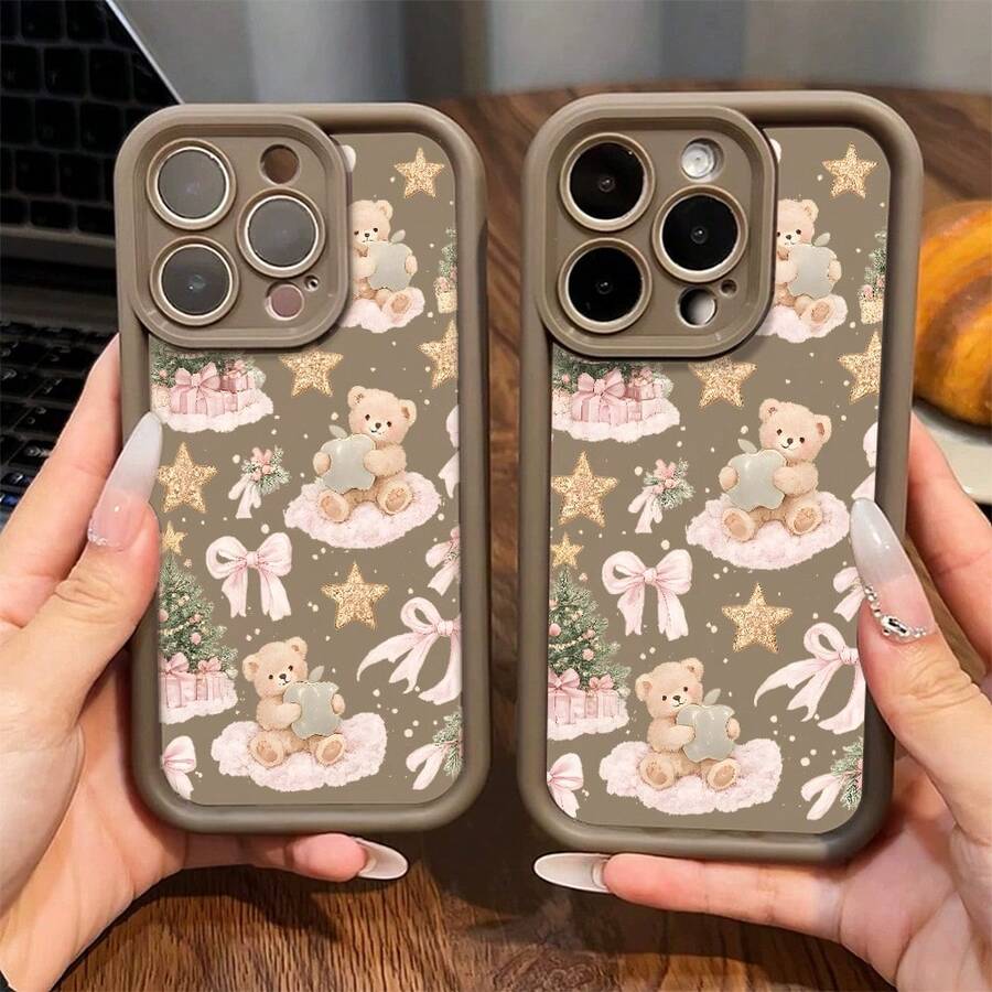 1PC Teddy Bear Holding Apple Phone Case, Whimsical Style, Phone Case For IPhone 17 Pro Max 17 Air 17Pro 16 15 14 13 12 11 Pro Max, Christmas Gift, Festive Bear Design, Soft Pink Bows, Sparkling Stars Theme, Cute Apple Holder Present - 咖啡棕 - 查看 1