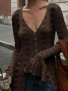 Luźny, damski, brązowy kardigan z długim rękawem i guzikami, w dużym rozmiarze, z eleganckim szydełkowym wzorem. Idealny na jesienno-zimowe podróże, fotografię, brunch i inne okazje. Sweter damski w dużym rozmiarze. - Brązowy - Zobacz 6