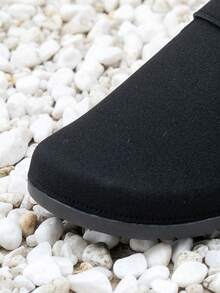 Women's Fashion New Plush Closed Toe Single Buckle Comfortable Indoor Outdoor Vacation Casual Flat Slippers - Black - View 7