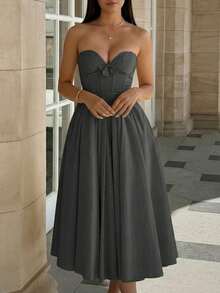 Elegante vestido de estilo princesa con escote en V, lazo decorativo, sin tirantes y espalda descubierta, ajustado y elegante para mujeres - Negro - Ver 5
