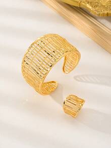 Luxury & Elegant Women's Gold Bracelet And Ring Jewelry Set - Yellow Gold - View 2